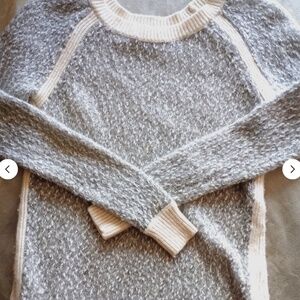 Loft womens long sleeve crew neck silver and white knit sweater szXS NWOT